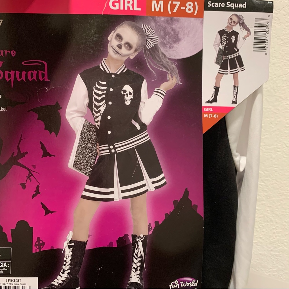 2 Pc Scare Squad Set